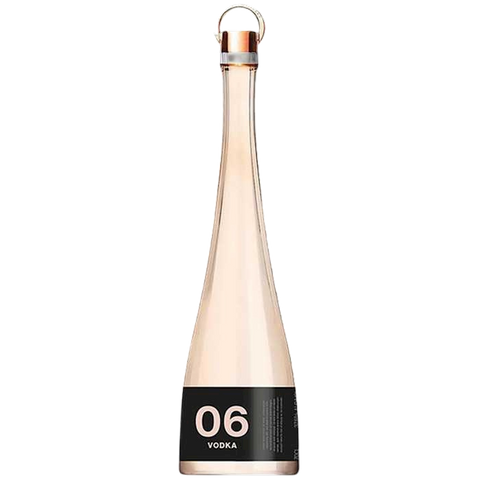 06Vodka 37.50° 0.700 L.